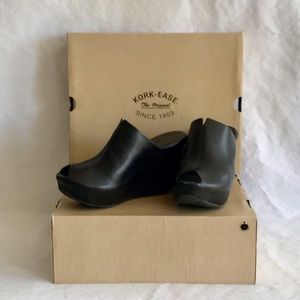 Kork-Ease black wedges
